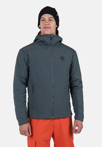 Спортивная куртка Спортивная куртка