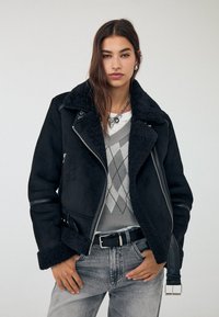 Байкерская куртка Байкерская куртка