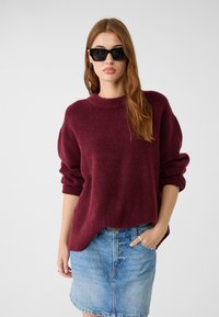 Длинный пуловер