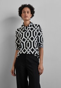 Водолазка Водолазка