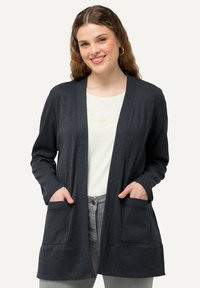 Длинный кардиган Длинный кардиган