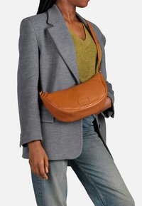 Сумка через плечо