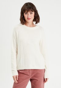 Пуловер Пуловер