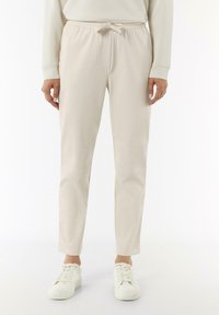 Спортивные штаны Спортивные штаны