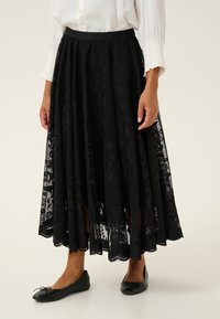 Юбка с воланами