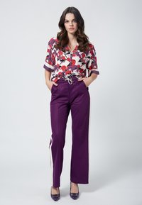 Брюки Брюки