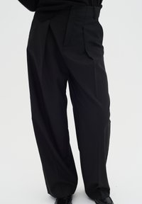 Прямые брюки Прямые брюки