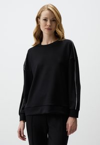 Толстовка Толстовка