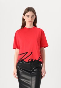 Футболка Футболка