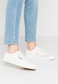 Спортивные балетки Спортивные балетки