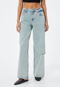 Широкие брюки