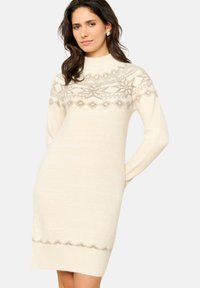 Вязаное платье Вязаное платье