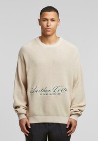 Пуловер Пуловер