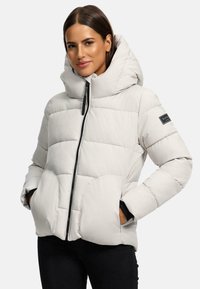 Зимняя куртка Зимняя куртка