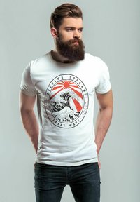 Футболка Футболка