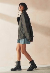 Широкие сапоги