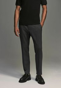 Брюки Брюки