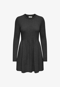 Вязаное платье