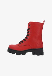 Ботинки на шнуровке