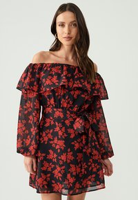 Летнее платье