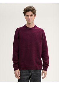 Пуловер Пуловер