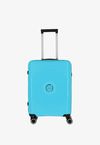 Чемодан на колесах