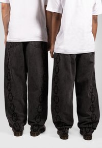 Брюки Брюки