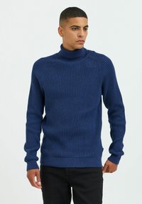 Водолазка Водолазка