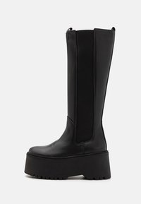 Сапоги на платформе