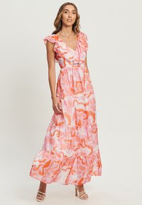 Летнее платье