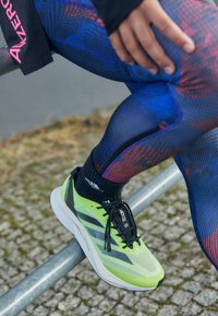 Беговые кроссовки