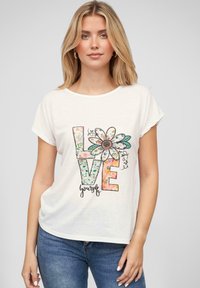 Футболка Футболка