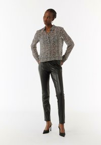 Шифоновая блузка Шифоновая блузка