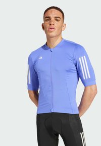 Спортивная форма