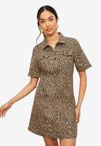 Джинсовое платье