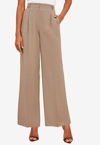 Широкие брюки