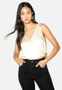 Длинный топ Длинный топ