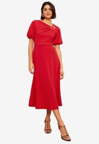 Летнее платье