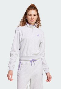 Спортивная толстовка