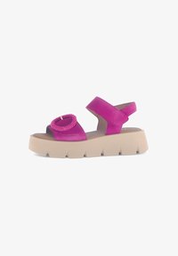 Босоножки на платформе Босоножки на платформе