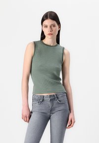 Майка-борцовка