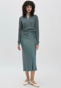 Юбка-карандаш