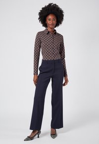 Широкие брюки