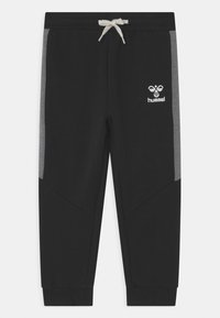 Спортивные штаны Спортивные штаны