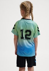 Спортивная майка