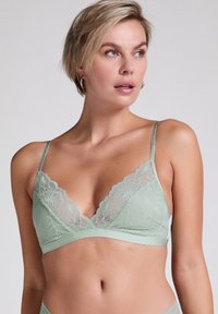 Бюстгальтер