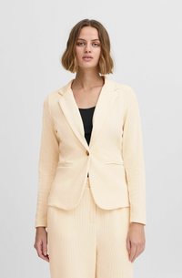 Вельветовая куртка