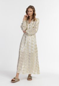 Летнее платье