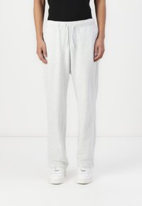 Спортивные штаны Спортивные штаны