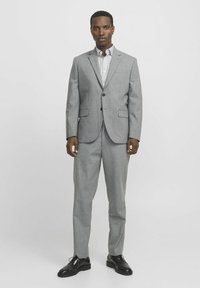 Костюм Костюм